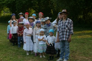 Danse des petits cousins et cousines